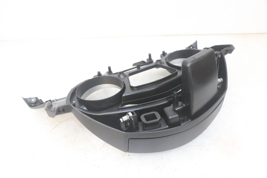 photo de TACHO VERKLEIDUNG PIAGGIO MP3 HPE 300 (2019 - 2026) - Gesamtansicht des Produkts