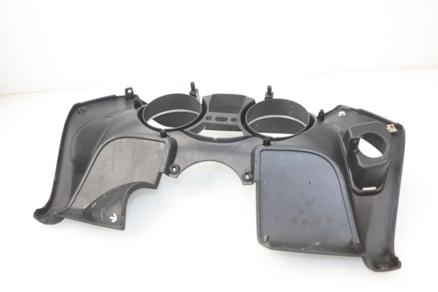 photo de TACHOMETERBLENDE PIAGGIO MP3 LT 400 (2007 - 2012)