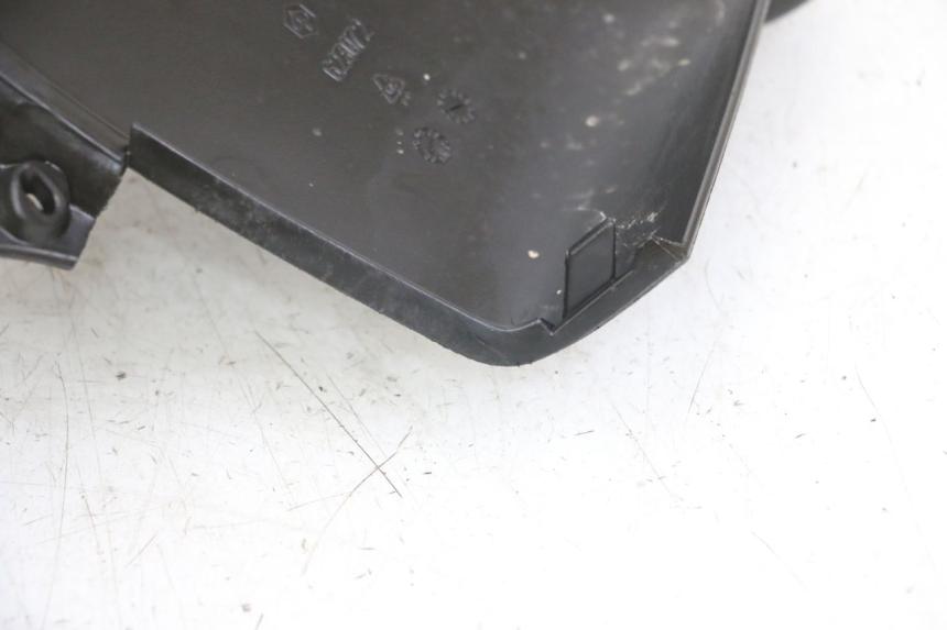 photo de TACHOMETERBLENDE PIAGGIO MP3 LT 400 (2007 - 2012)