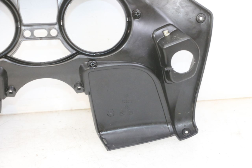 photo de TACHO VERKLEIDUNG PIAGGIO MP3 LT 300 (2010 - 2016)