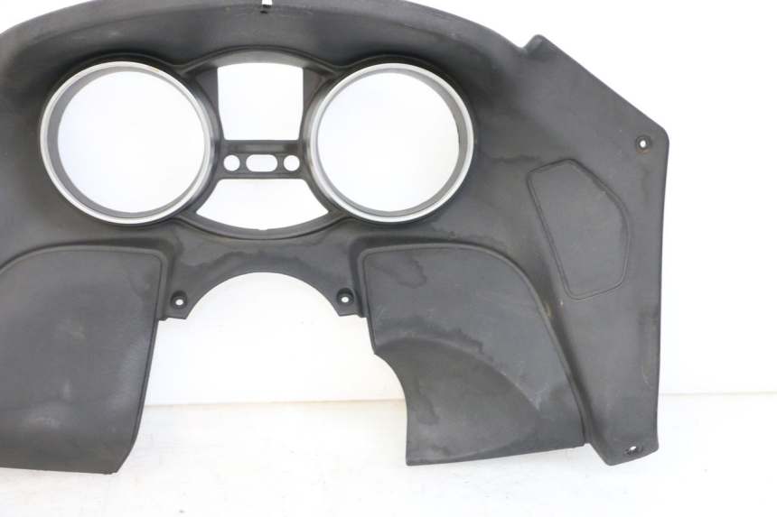 photo de TACHOMETERBLENDE PIAGGIO MP3 125 (2006 - 2014)