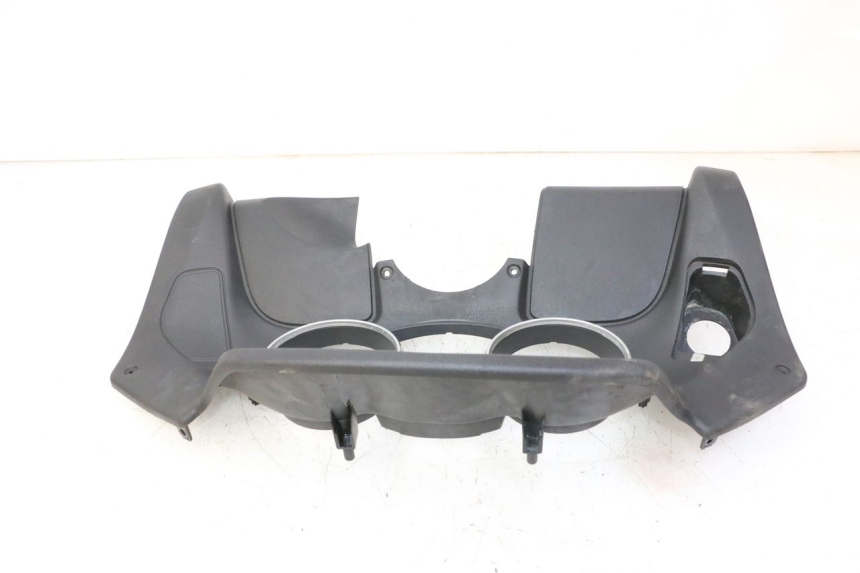 photo de TACHO VERKLEIDUNG PIAGGIO MP3 RL 250 (2007 - 2010)
