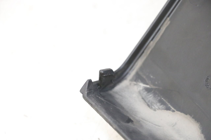 photo de TACHOMETERBLENDE PIAGGIO MP3 125 (2006 - 2014)