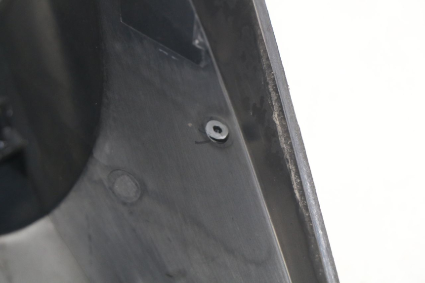photo de TACHO VERKLEIDUNG PEUGEOT SATELIS 300 (2012 - 2015)
