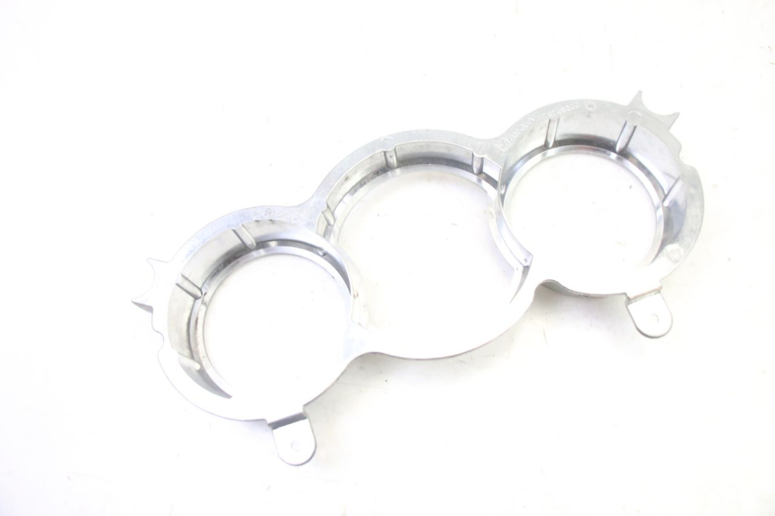 photo de TACHO VERKLEIDUNG PEUGEOT SATELIS 250 (2006 - 2012)