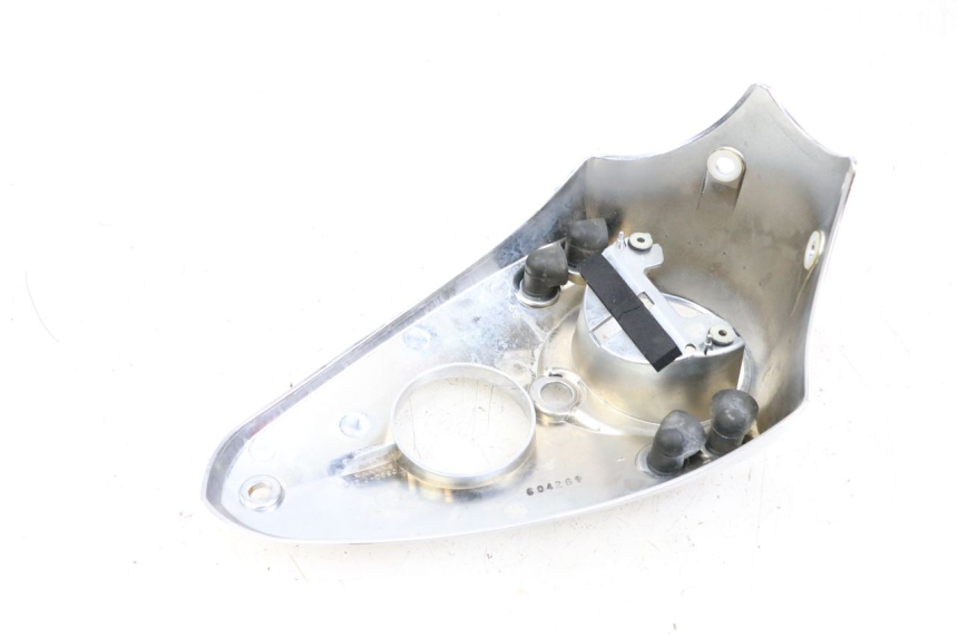 photo de TACHO VERKLEIDUNG SUZUKI VL INTRUDER 125 (2004 - 2007)