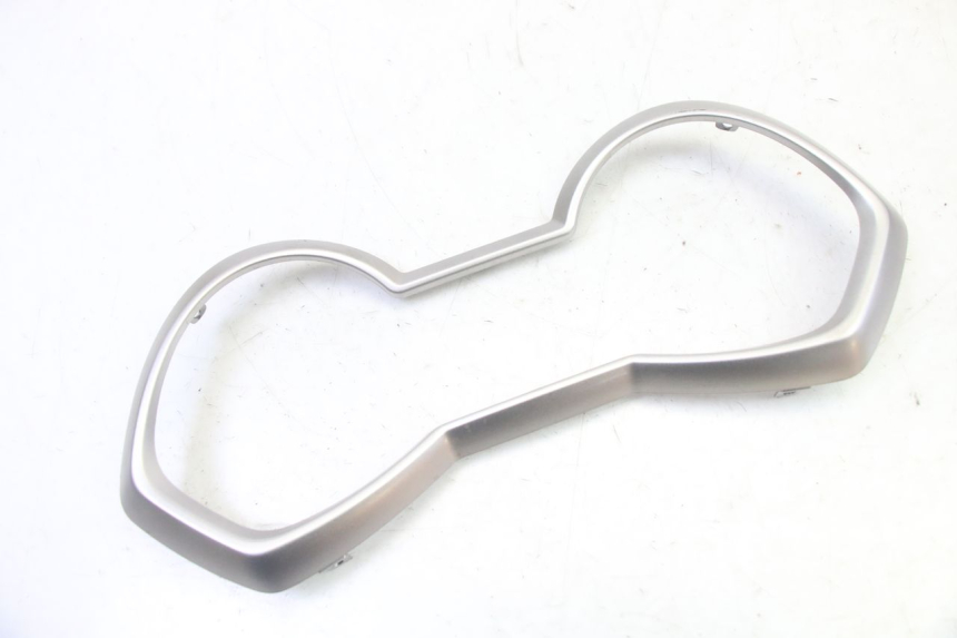 photo de TACHO VERKLEIDUNG YAMAHA XMAX X-MAX 125 (2021 - 2025) - Detailansicht des Bauteils