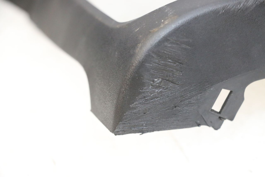 photo de TACHOMETERBLENDE YAMAHA X-MAX XMAX 125 (2010 - 2013) - Detailansicht des Bauteils