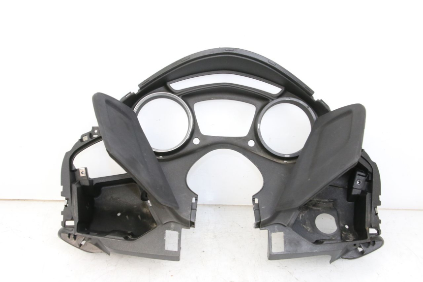 photo de TACHOMETERBLENDE PIAGGIO X10 125 (2012 - 2017)