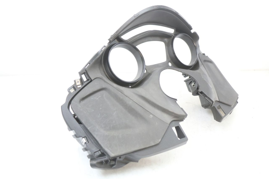 photo de TACHOMETERBLENDE PIAGGIO X10 125 (2012 - 2017)