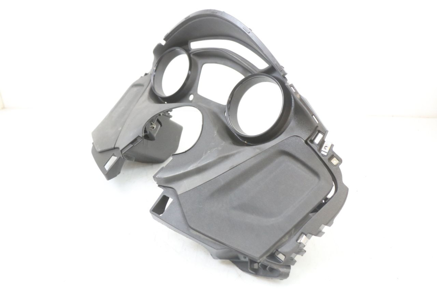 photo de TACHOMETERBLENDE PIAGGIO X10 125 (2012 - 2017)