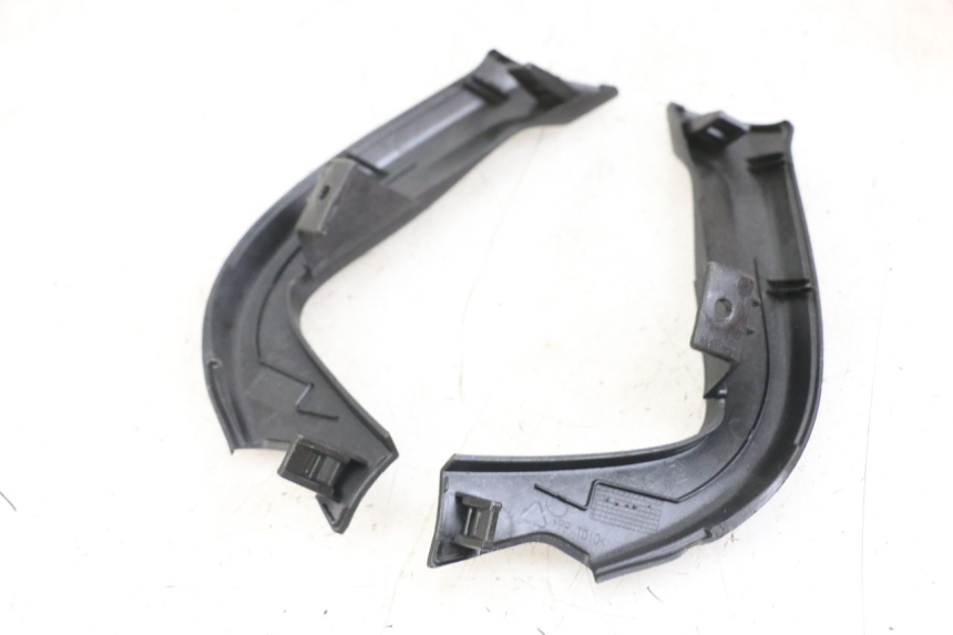 photo de TACHOMETERBLENDE PIAGGIO X10 125 (2012 - 2017)