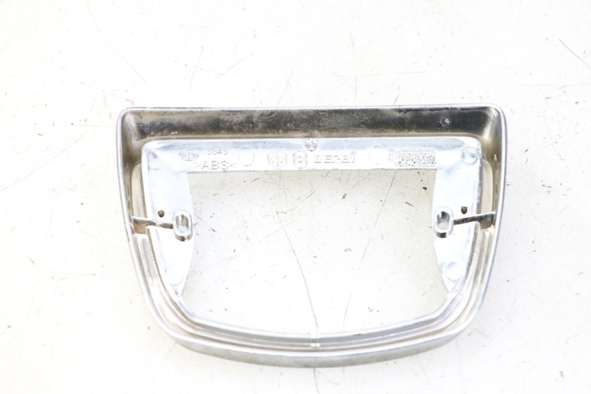 photo de RÜCKLICHT VERKLEIDUNG PIAGGIO LXV 4T 50 (2009 - 2013)