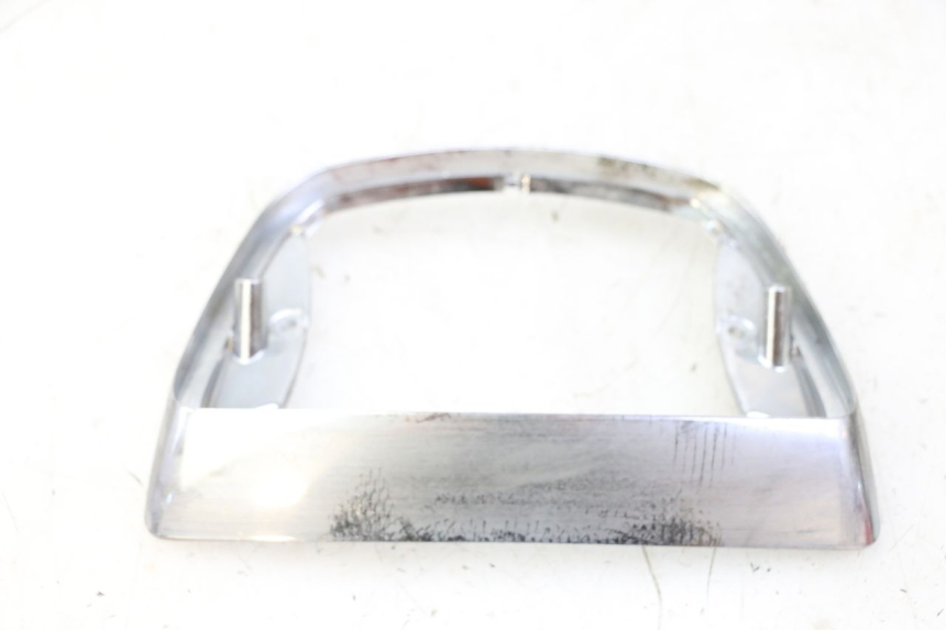 photo de RÜCKLICHT VERKLEIDUNG PIAGGIO LXV 4T 50 (2009 - 2013)