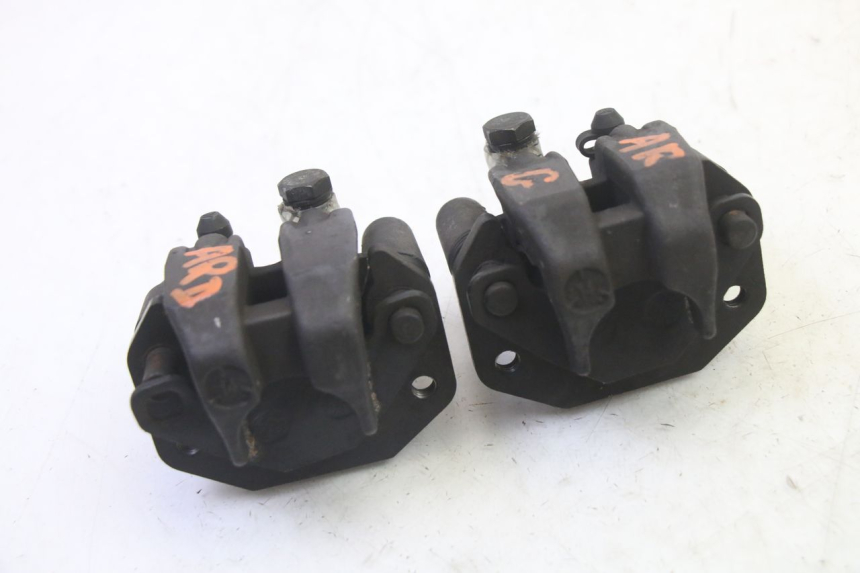 photo de BREMSZANGE HINTEN QUADRO 4 4D 350 (2015 - 2018)