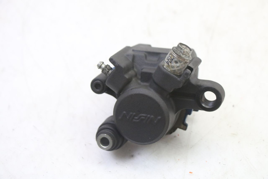 photo de BREMSZANGE HINTEN SUZUKI GSR 750 (2011 - 2017)
