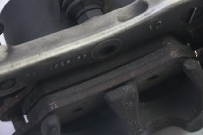 photo de BREMSZANGE HINTEN BMW R RT ABS 1200 (2010 - 2014) - Details der Befestigungspunkte