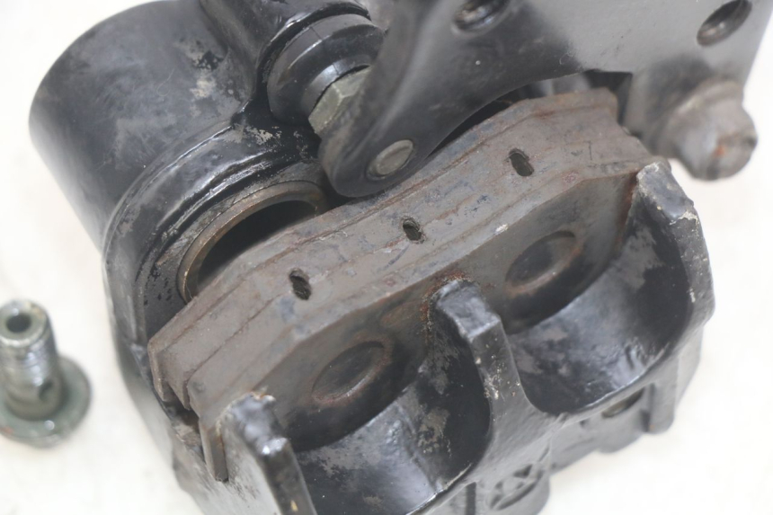 photo de HINTEN BREMSSATTEL YAMASAKI ROADSTER 50 (2013 - 2018)