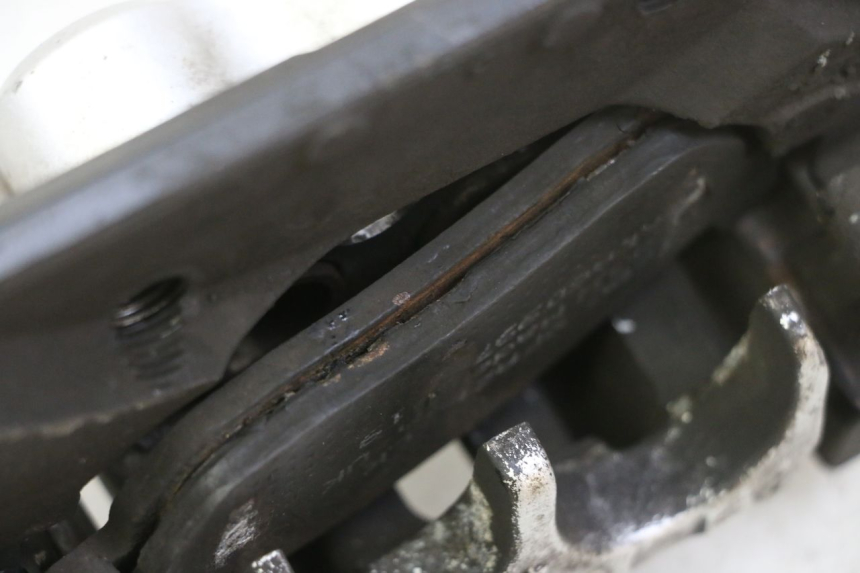 photo de BREMSZANGE HINTEN YAMAHA X-MAX XMAX 250 (2006 - 2009)