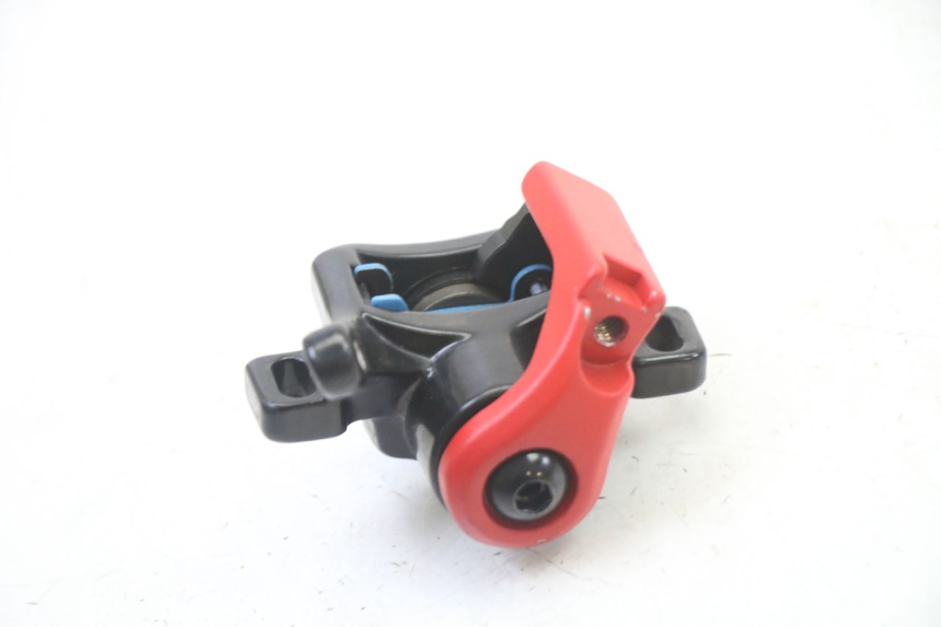 photo de BREMSZANGE HINTEN SEGWAY NINEBOT ZT3 PRO 1