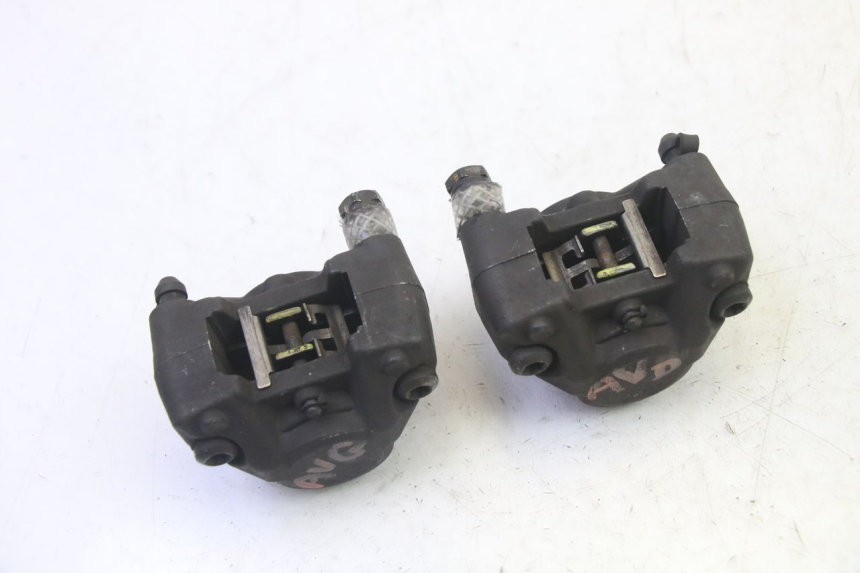 photo de BREMSZANGE VORNE QUADRO 4 4D 350 (2015 - 2018)