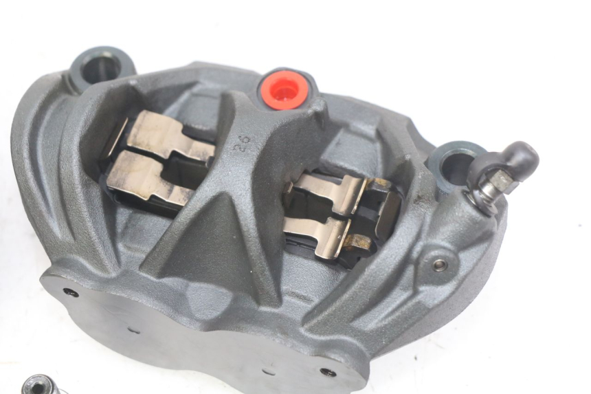 photo de VORDERER BREMSSATTEL HONDA CB R 1000 (2018 - 2023)