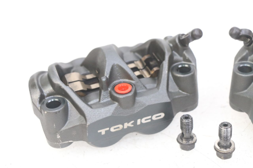 photo de VORDERER BREMSSATTEL HONDA CB R 1000 (2018 - 2023)