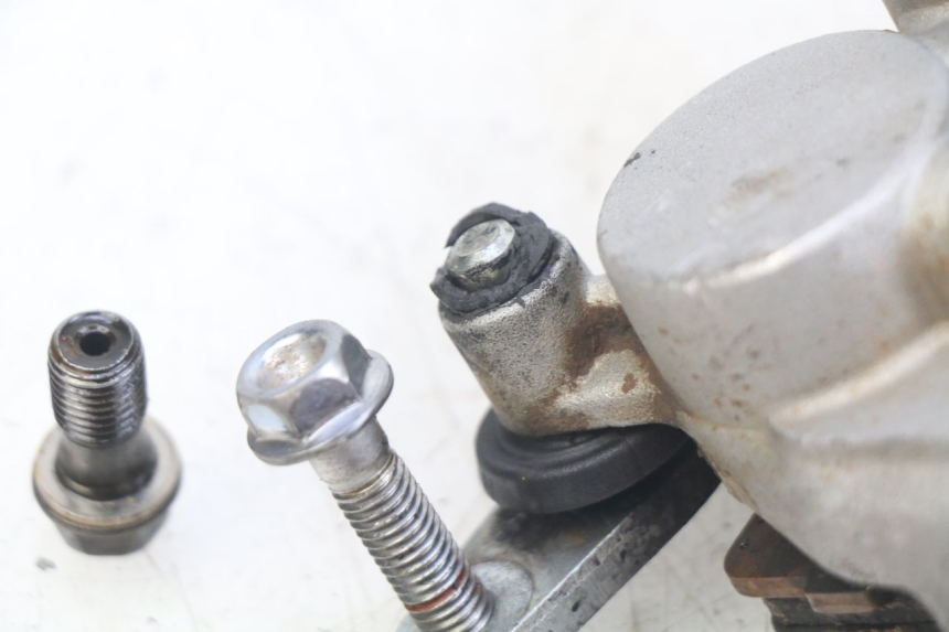 photo de VORDERER BREMSSATTEL HONDA CR 80 (2001 - 2003)