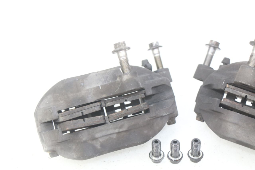 photo de BREMSZANGE VORNE YAMAHA FJR ABS 1300 (2016 - 2020)