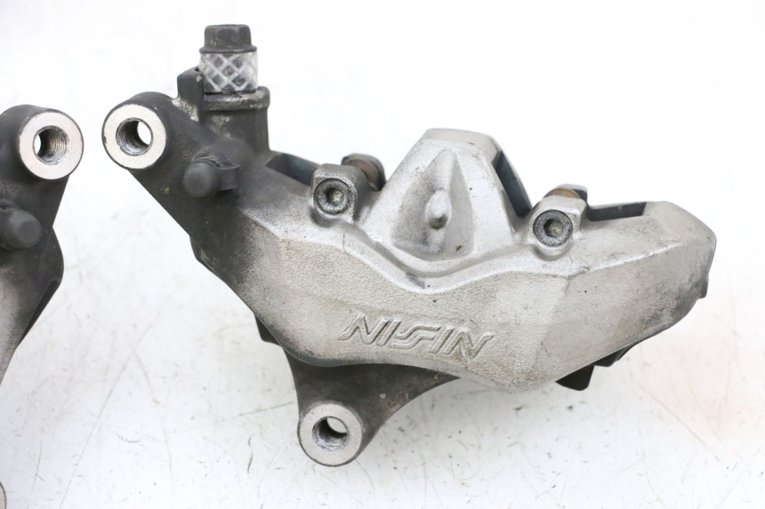 photo de BREMSZANGE VORNE YAMAHA FJR ABS 1300 (2006 - 2012) - Charakteristische Merkmale