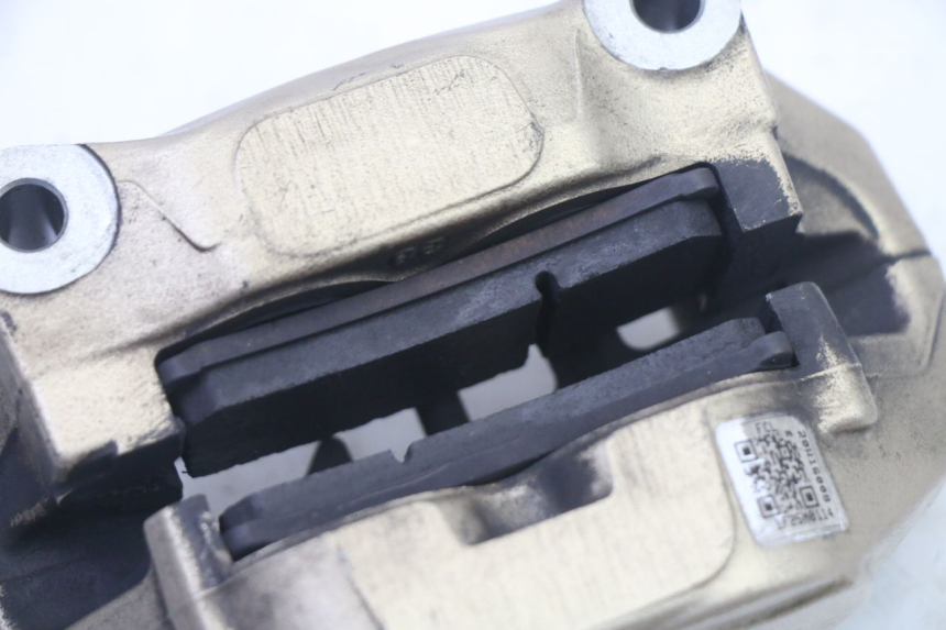 photo de BREMSZANGE VORNE BMW G310 R 310 (2016 - 2020)