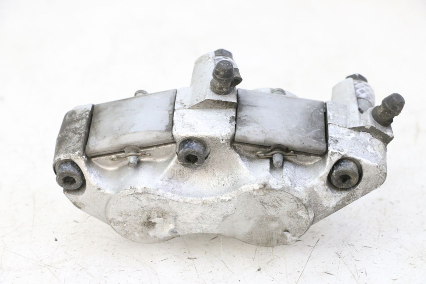 photo de BREMSZANGE VORNE SYM JOYMAX 125 (2010 - 2017)