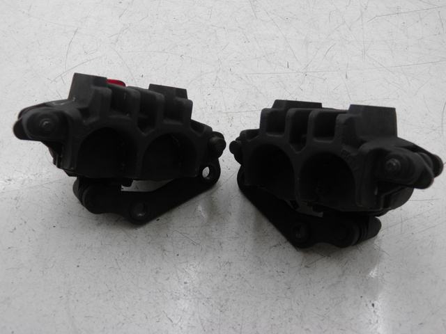 photo de BREMSZANGE VORNE KAWASAKI ER-6 ER6 N 650 (2005 - 2009)