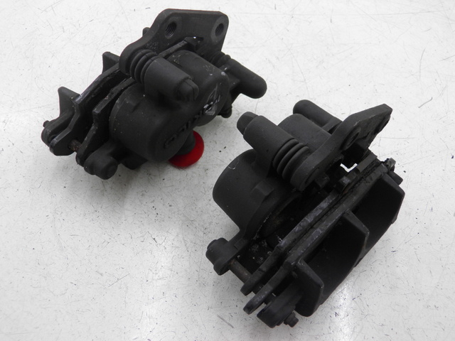 photo de BREMSZANGE VORNE KAWASAKI ER-6 ER6 N 650 (2005 - 2009)