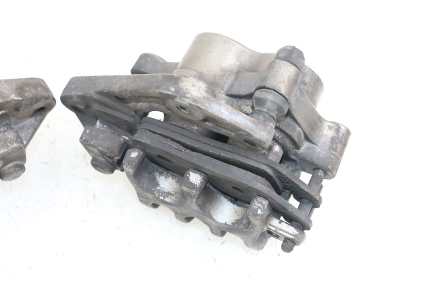 photo de BREMSZANGE VORNE KYMCO XCITING 250 (2006 - 2009)