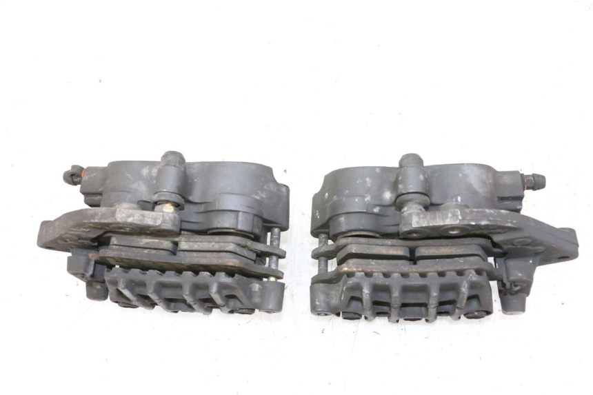 photo de BREMSZANGE VORNE HONDA NTV DEAUVILLE 650 (2001 - 2006)