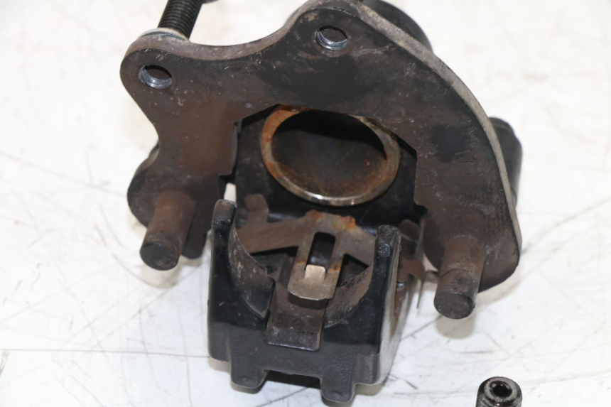 photo de VORDERER BREMSSATTEL PEUGEOT KISBEE 2T 50 (2010 - 2017)