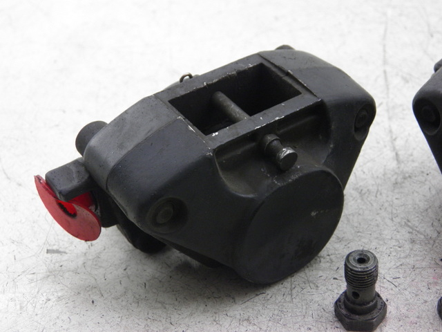 photo de BREMSZANGE VORNE PIAGGIO MP3 LT 300 (2010 - 2016)