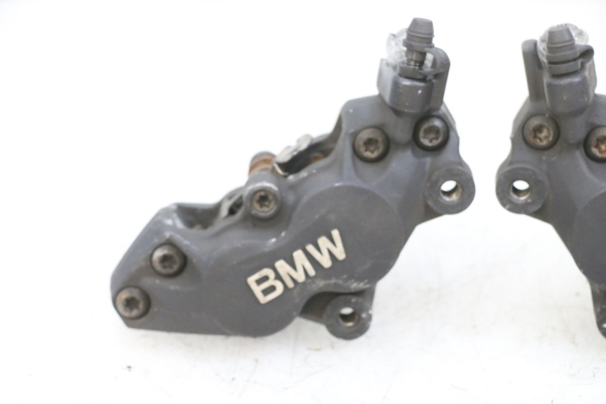 photo de BREMSZANGE VORNE BMW R RT ABS 1200 (2010 - 2014) - Hochauflösende Nahaufnahme