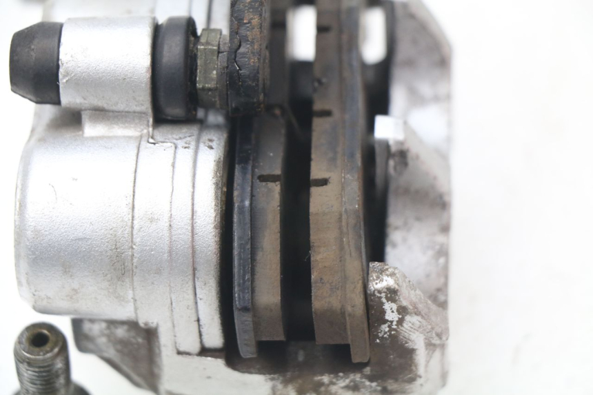 photo de BREMSZANGE VORNE RAZZO STEED 125 (2012 - 2018)