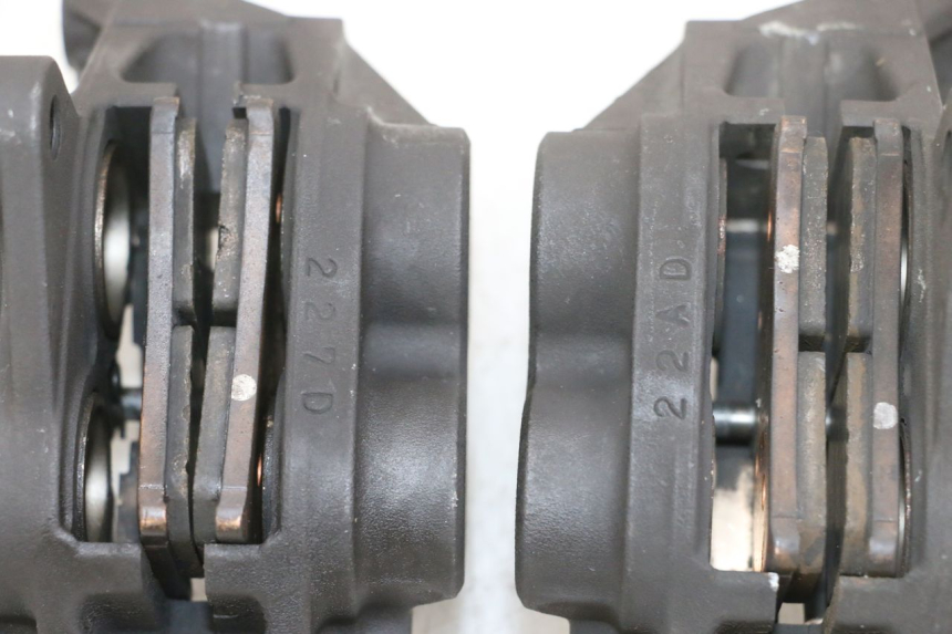 photo de BREMSZANGE VORNE YAMAHA TDM ABS 900 (2002 - 2014) - Alternative Perspektive