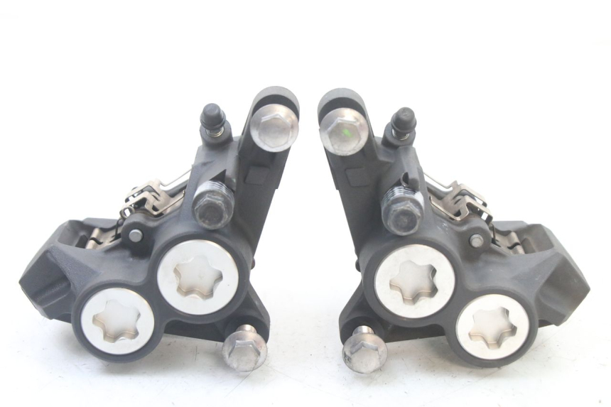 photo de BREMSZANGE VORNE YAMAHA TRACER 7 700 (2020 - 2024)