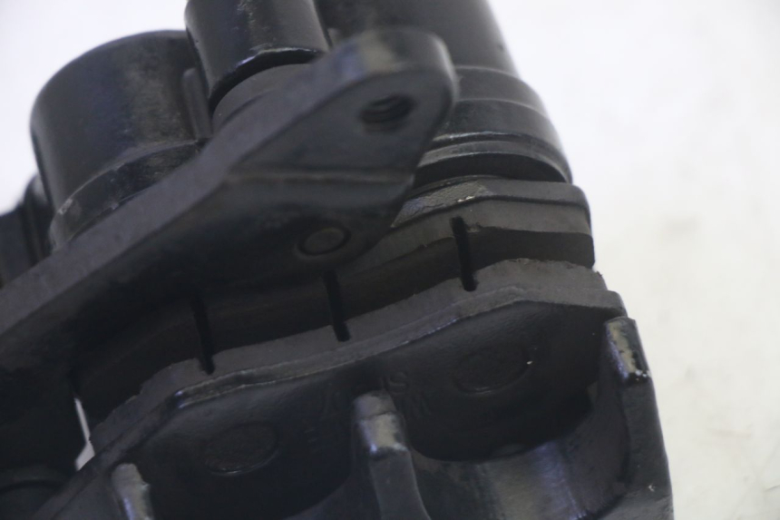 photo de BREMSZANGE VORNE PEUGEOT TWEET PRO EFI 4T 50 (2021 - 2022)