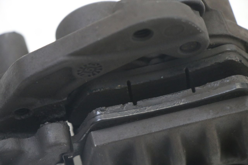 photo de VORDERER BREMSSATTEL SUZUKI UH BURGMAN 125 (2002 - 2006)