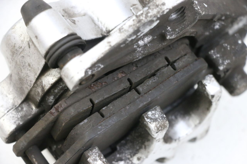 photo de VORDERER BREMSSATTEL YAMAHA X-MAX XMAX 125 (2010 - 2013) - Zoom auf Gebrauchszustand