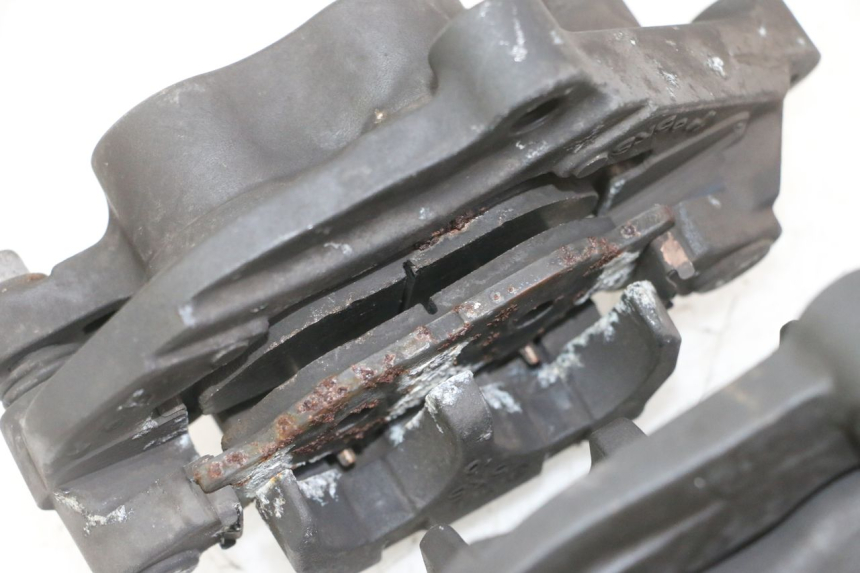 photo de BREMSZANGE VORNE YAMAHA XJ6 ABS 600 (2008 - 2016)