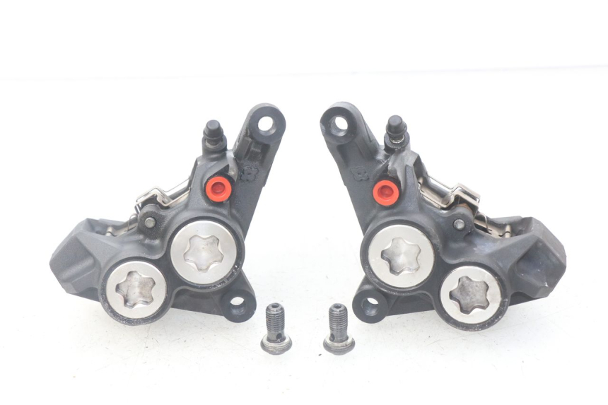 photo de BREMSZANGE VORNE YAMAHA XP T-MAX TMAX ABS 530 (2012 - 2015)