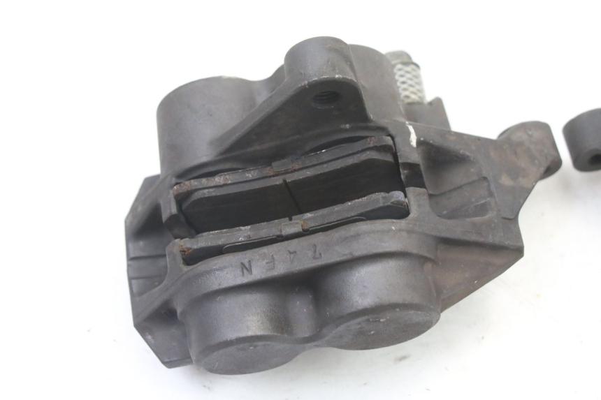 photo de BREMSZANGE VORNE YAMAHA FZ6 FAZER S2 600 (2007 - 2011)