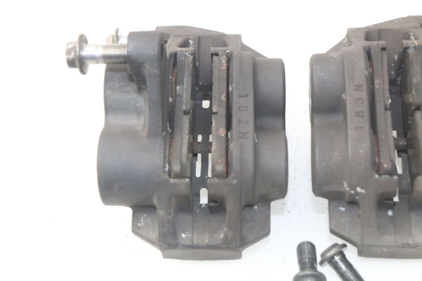 photo de VORDERER BREMSSATTEL YAMAHA TDM ABS 900 (2002 - 2014)