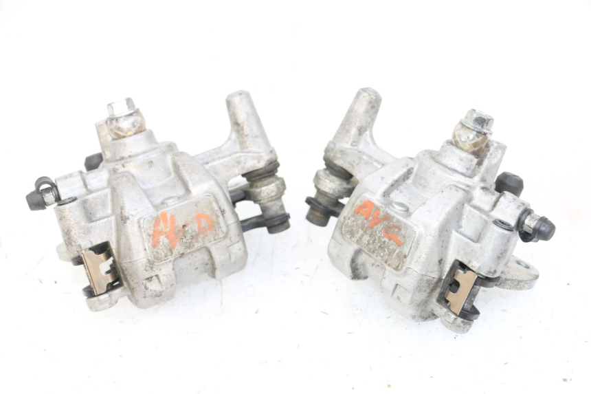 photo de BREMSZANGE VORNE YAMAHA YFM R RAPTOR 250 (2008 - 2014) - Oberflächenzustand und Material